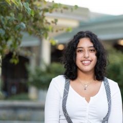 Headshot photo of Jocelyn Becerra