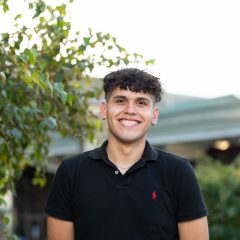 Headshot photo of Ivan Garay